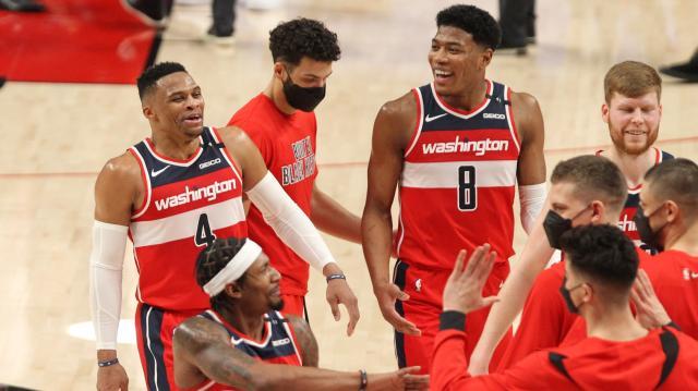 1614087231827049284.jpg Wizards_Westbrook_USATSI_15606909.jpg